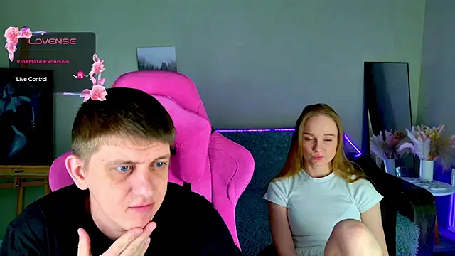 Snapshot of Shawty_Mia chatting on February 12, 2026, 8:59 pm Shawty Mia online show from February 12, 2026, 8:59 pm