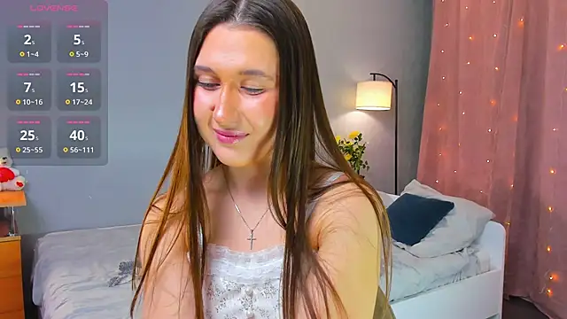 Snapshot of JudeKleve chatting on December 19, 2025, 7:43 pm JudeKleve online show from December 19, 2025, 7:43 pm