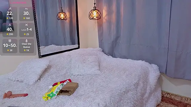 Flor Gil online show from February 13, 2026, 3:57 am