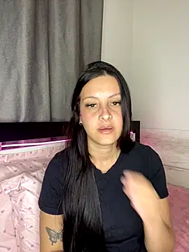 Snapshot of lissalves chatting on November 10, 2025, 11:48 pm lissalves online show from November 10, 2025, 11:48 pm