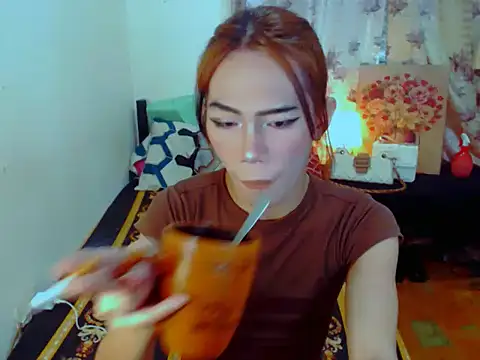 EXOTICGEORGINA online show from December 15, 2025, 9:30 pm