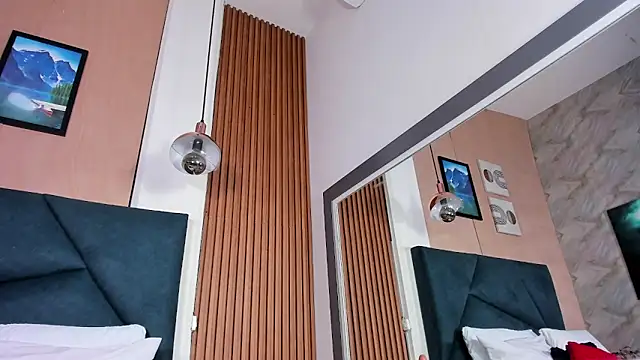 Ivy Spicy online show from February 17, 2026, 8:04 pm