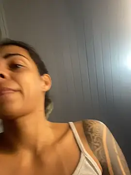 sabrinaneves online show from June 30, 2026, 7:04 pm