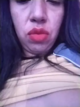 dulcevitasex online show from April 23, 2026, 3:03 pm