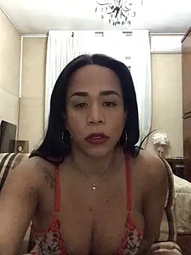 Brunacicarelly online show from November 29, 2025, 10:57 pm