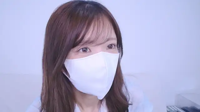 Minami jjjj online show from May 29, 2026, 12:41 am