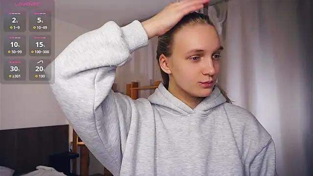 DierdreJacobsohn online show from December 22, 2025, 6:32 am