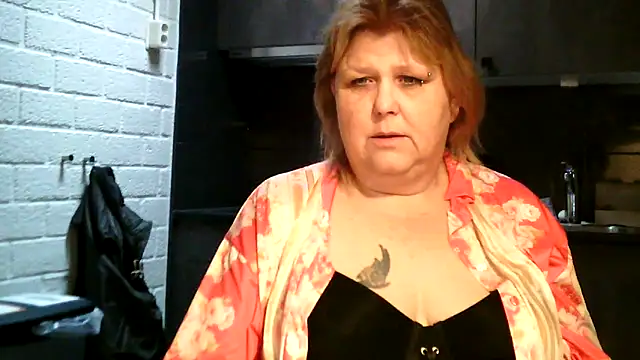 Sylviastar46 online show from March 12, 2026, 8:31 am