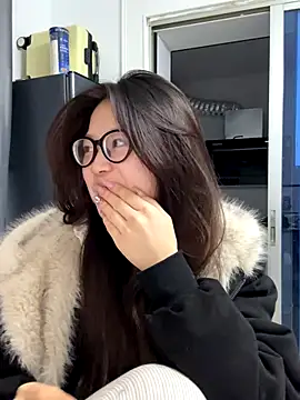 xiaojingzi66 online show from December 2, 2025, 11:26 am