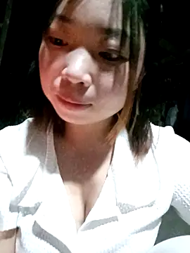 julybe online show from December 2, 2025, 3:18 pm