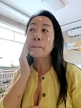 aniani11 online show from November 19, 2025, 6:02 am