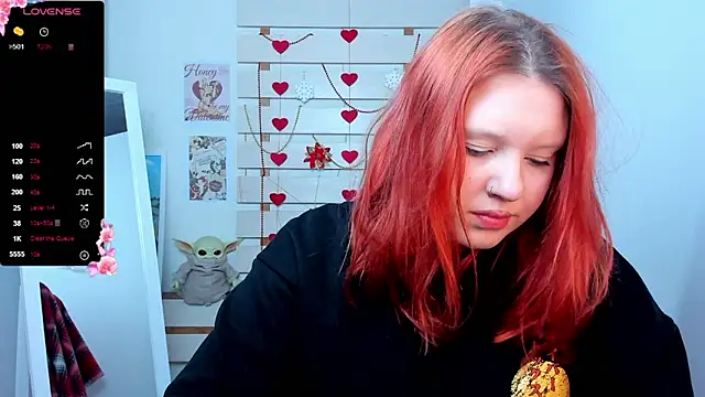 FoxPlayXX online show from March 5, 2026, 9:33 pm