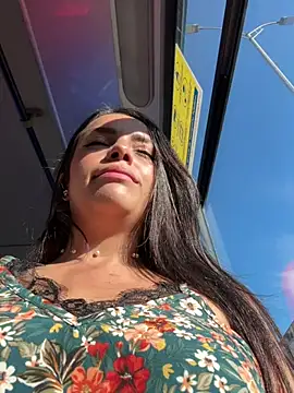 MailynAndNick online show from March 19, 2026, 1:04 pm