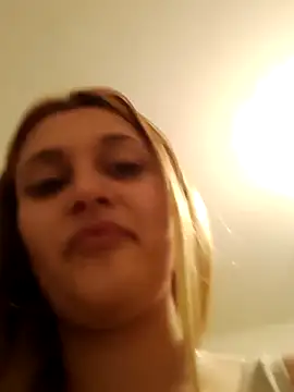 Snapshot of larubia_arg chatting on November 1, 2025, 3:52 am larubia arg online show from November 1, 2025, 3:52 am