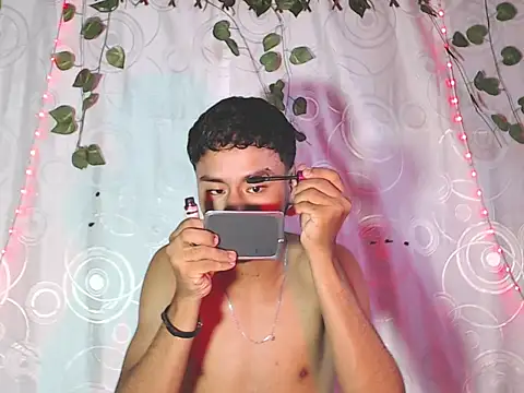 Snapshot of connor_michael01 chatting on November 2, 2025, 8:22 pm connor michael01 online show from November 2, 2025, 8:22 pm