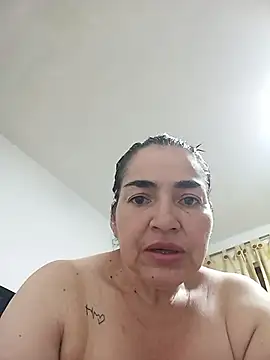 MaryRoze  online show from May 18, 2026, 7:09 pm