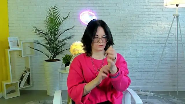 Snapshot of ClarindaKopischke chatting on November 9, 2025, 8:23 am ClarindaKopischke online show from November 9, 2025, 8:23 am