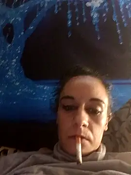 Snapshot of yummy_love chatting on November 2, 2025, 12:35 am yummy love online show from November 2, 2025, 12:35 am