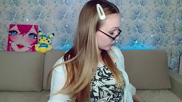 phreshgirlswag online show from November 12, 2025, 1:17 am