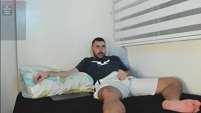 Snapshot of Cristianstone22_ chatting on March 26, 2026, 4:29 am Cristianstone22 online show from March 26, 2026, 4:29 am