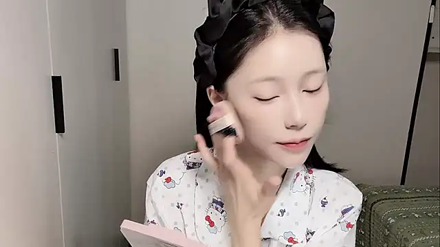 yuyu-33 online show from July 30, 2026, 3:49 am