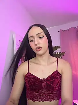 BabyLauritaa online show from June 2, 2026, 7:49 pm