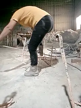 Drizzle-Rian online show from April 14, 2026, 1:22 am