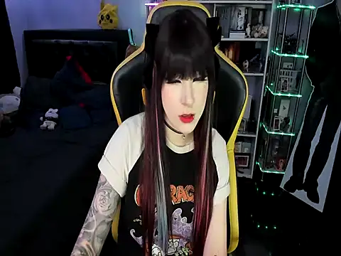 Yummy dark online show from April 3, 2026, 3:59 am