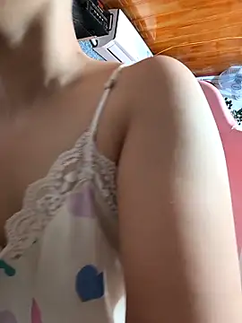 Snapshot of Okleotina9 chatting on March 2, 2026, 5:08 am Okleotina9 online show from March 2, 2026, 5:08 am