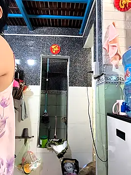 Snapshot of Okleotina9 chatting on March 4, 2026, 3:34 am Okleotina9 online show from March 4, 2026, 3:34 am