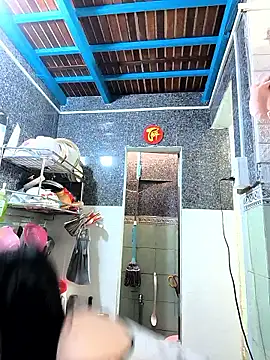 Snapshot of Okleotina9 chatting on March 27, 2026, 7:47 am Okleotina9 online show from March 27, 2026, 7:47 am