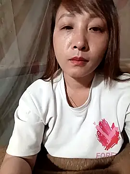 Snapshot of Misa_kute20 chatting on October 31, 2025, 6:42 pm Misa kute20 online show from October 31, 2025, 6:42 pm