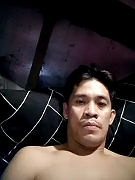 Hot-babyyboy30 online show from July 14, 2026, 10:21 am