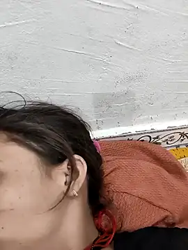 Snapshot of Cute_Arushi chatting on November 24, 2025, 6:18 pm Cute Arushi online show from November 24, 2025, 6:18 pm