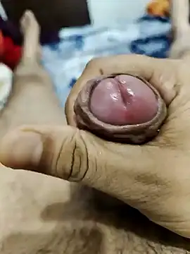 Sexy Kashish11 online show from May 18, 2026, 7:52 pm