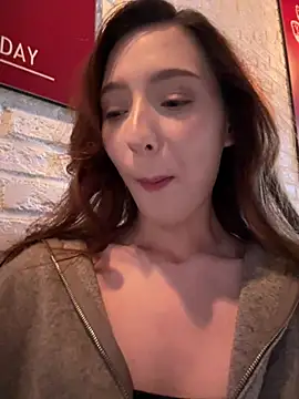 Snapshot of LilluKatten chatting on February 2, 2026, 11:53 am LilluKatten online show from February 2, 2026, 11:53 am