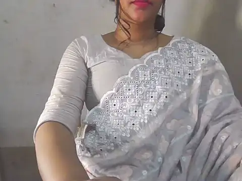 Snapshot of Nancy_queen001 chatting on October 31, 2025, 7:04 pm Nancy queen001 online show from October 31, 2025, 7:04 pm