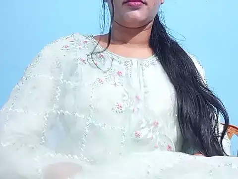 Nancy queen001 online show from January 9, 2026, 5:37 pm