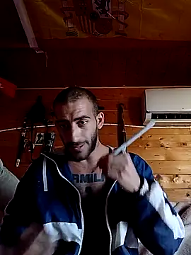 Alicantino69 online show from November 19, 2025, 3:12 pm