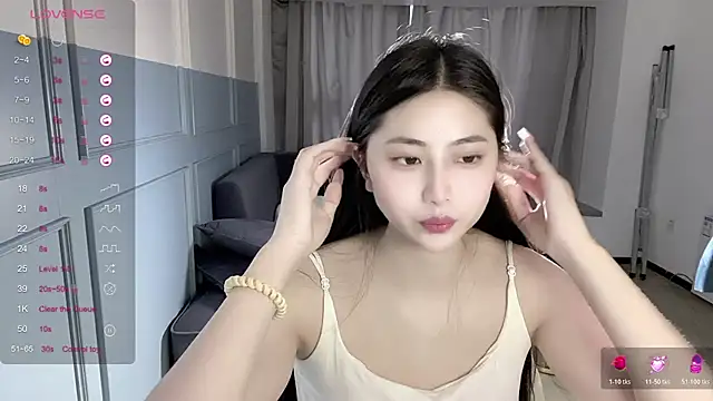 paopao-1314 online show from November 18, 2025, 12:05 am