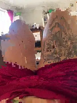 gatitaamelosa online show from December 13, 2025, 9:42 pm