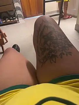 gatitaamelosa online show from February 6, 2026, 5:49 pm