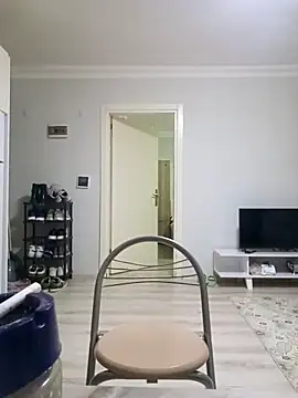 yasinesra757  online show from April 24, 2026, 5:59 pm