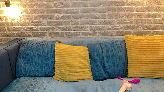 Di Andra online show from February 23, 2026, 6:27 pm