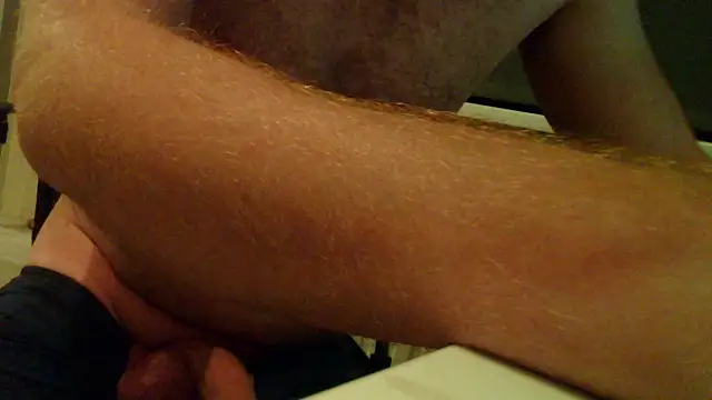 geile-man-34 online show from November 19, 2025, 10:43 pm