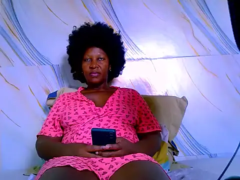 funky babe online show from February 17, 2026, 7:16 am