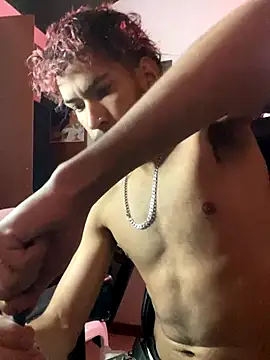 3v1l online show from November 12, 2025, 10:30 pm