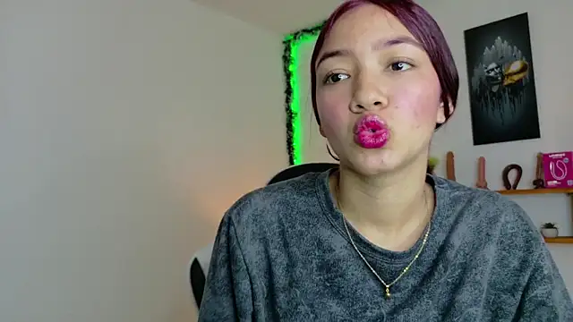 valeria aragon1107 online show from January 6, 2026, 6:22 pm