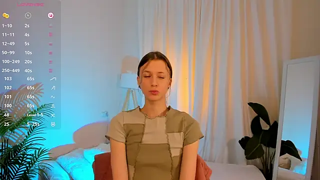 SweetVee online show from February 21, 2026, 11:33 am