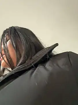 Samantha firee online show from April 10, 2026, 11:15 am